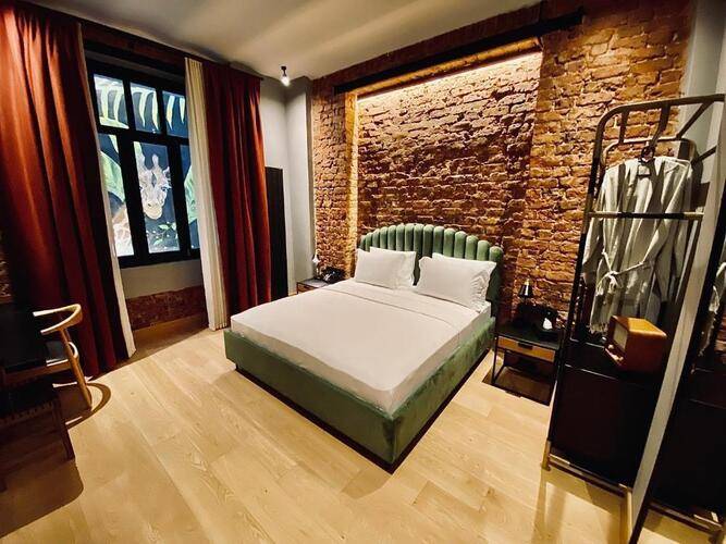Ruz Hotel