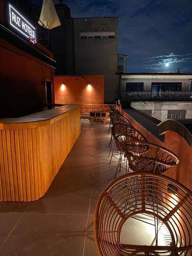 Ruz Hotel