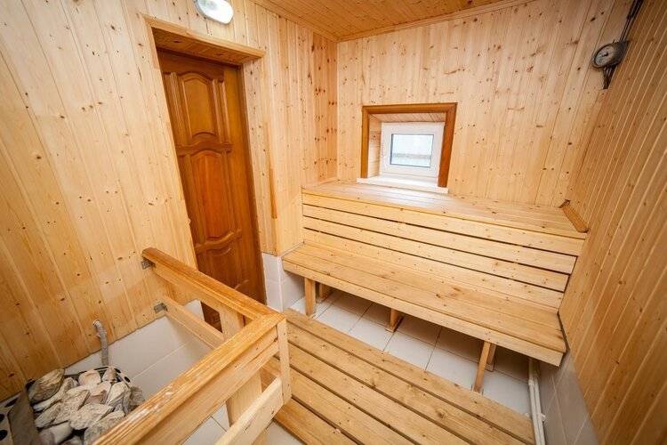 Отель Дубрава