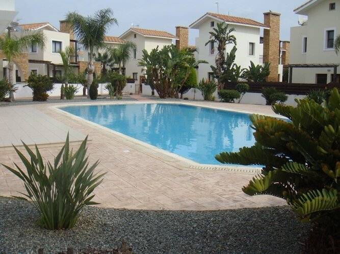 Jolie Villa