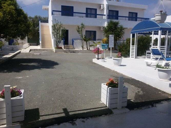 Flokkas Hotel Apartments