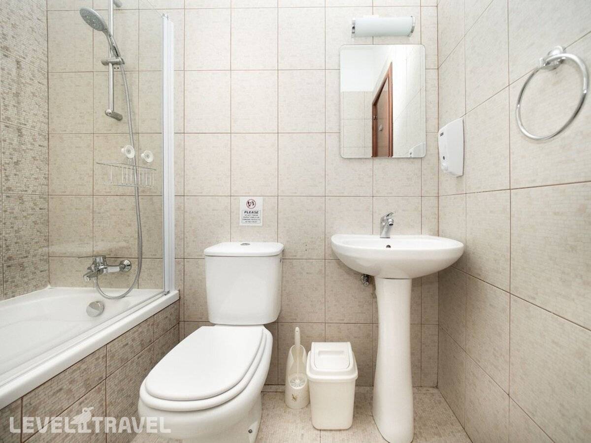 Изображение отеля 8