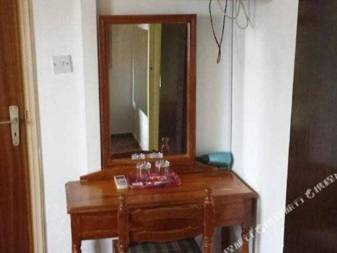 Layiotis Hotel Apartments