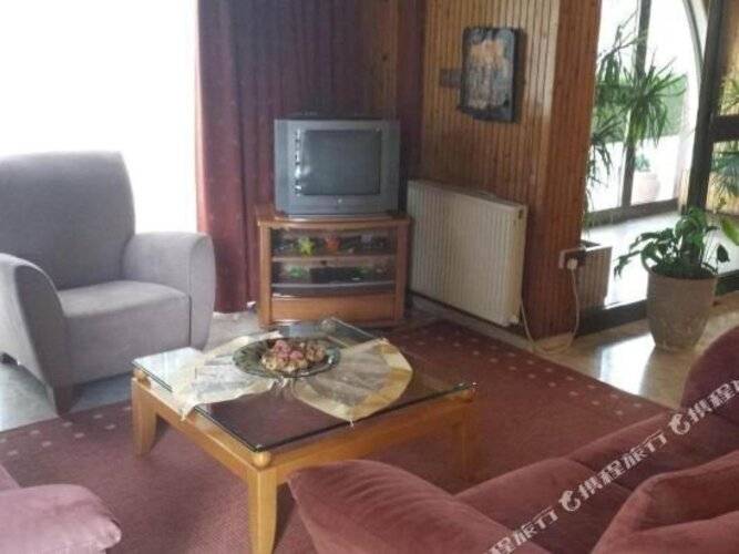 Layiotis Hotel Apartments