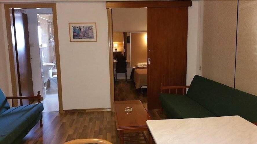 Layiotis Hotel Apartments
