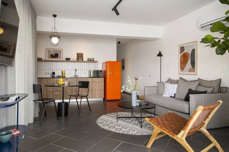 Liv Urban Larnaca