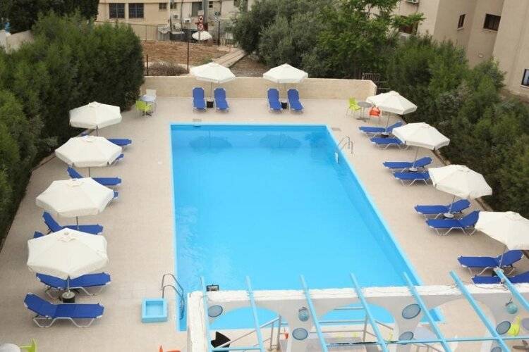 Polyxeni Hotel Apartments