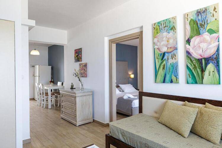 Golden Bay Boutique Hotel & Bungalows