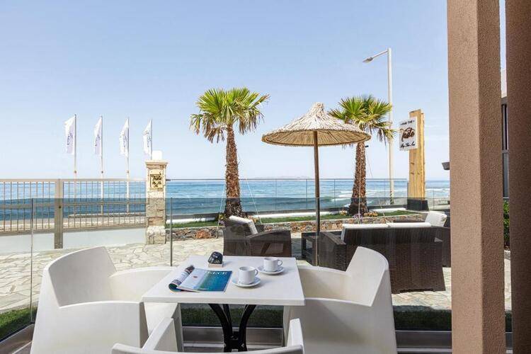 Golden Bay Boutique Hotel & Bungalows