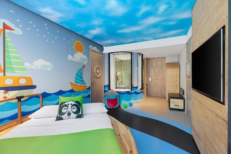 Four Points by Sheraton Phuket Patong Beach Resort