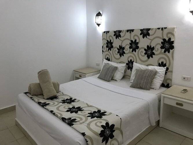 Regency Towers Apartments