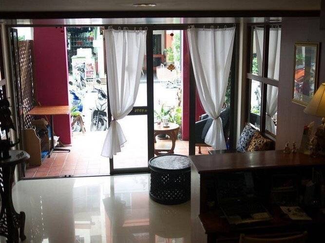 Le Tanjong House