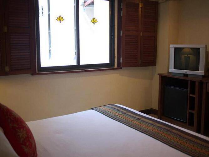 Le Tanjong House