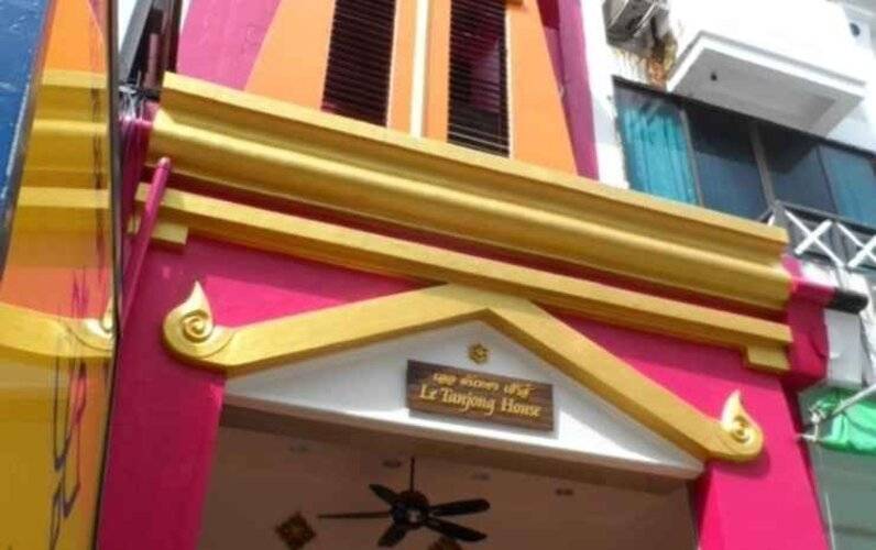 Le Tanjong House