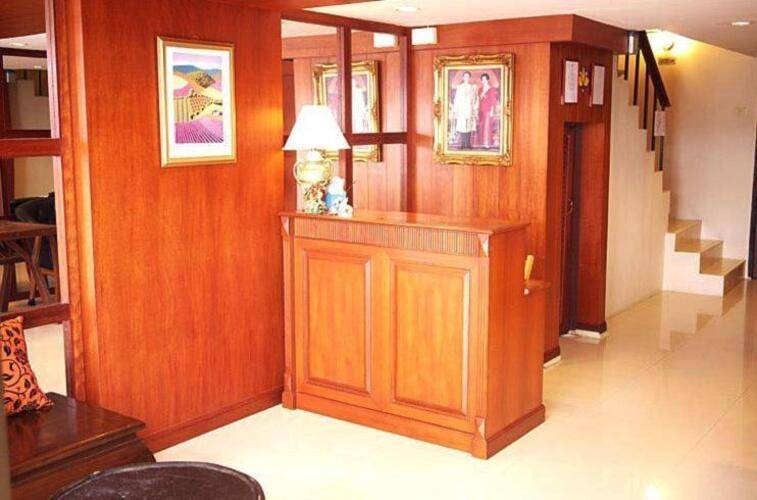Le Tanjong House
