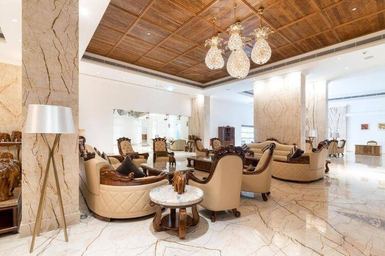 Araliya Beach Resort & Spa