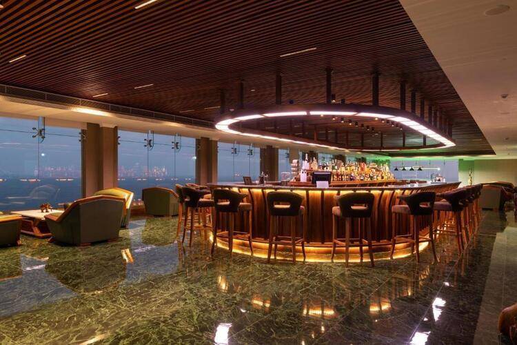 Araliya Beach Resort & Spa