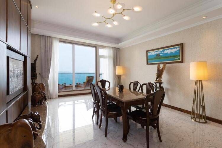 Araliya Beach Resort & Spa