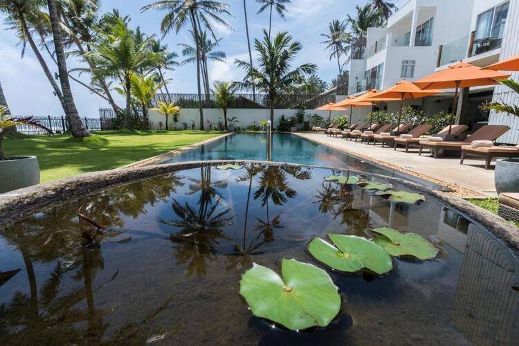 Kk Beach Hotel