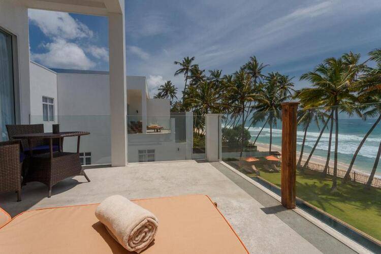 Kk Beach Hotel