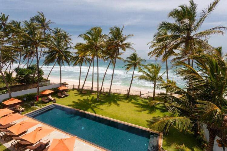 Kk Beach Hotel
