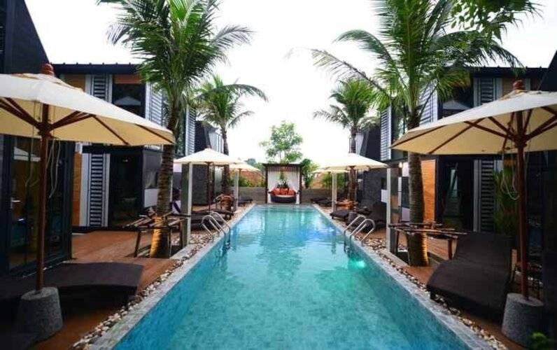 Bukit Pool Villas