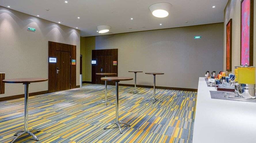 Cosmos Volgograd Hotel (Ex.Park Inn By Radisson Volgograd)