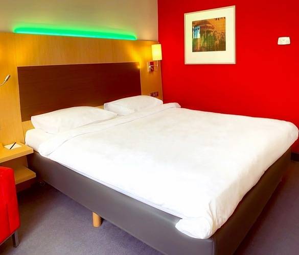 Cosmos Volgograd Hotel (Ex.Park Inn By Radisson Volgograd)