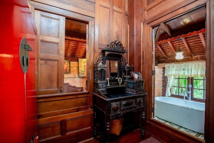 Royal Thai Villas Phuket