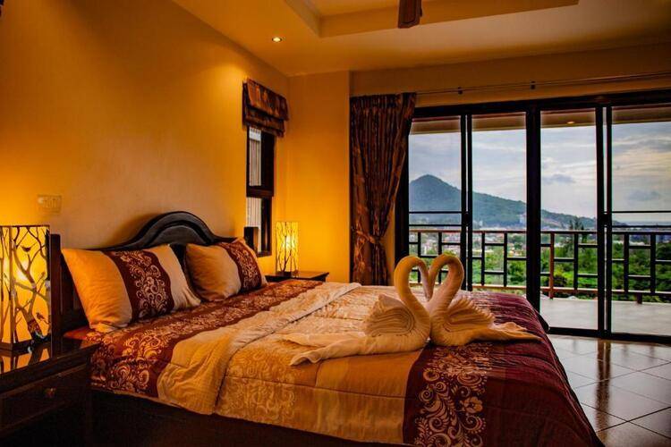 Baan Chom View Kamala