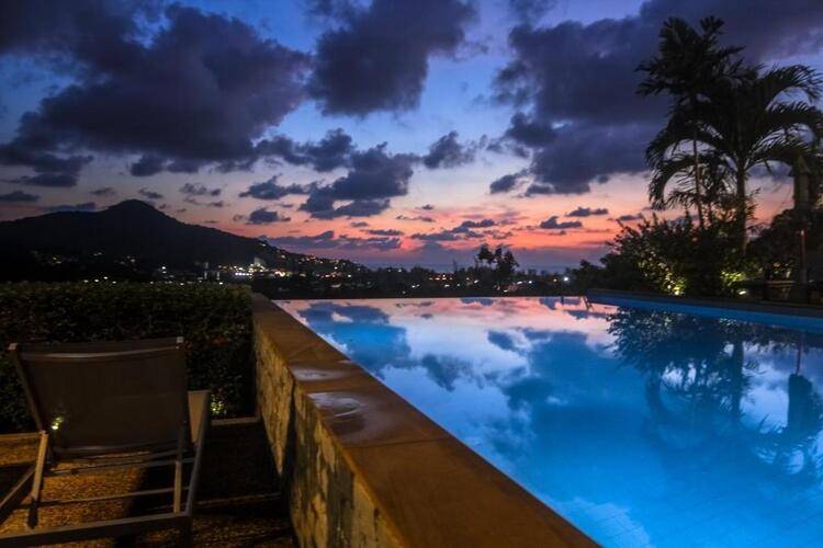 Baan Chom View Kamala