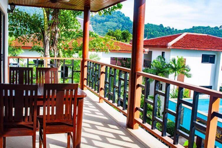 Baan Chom View Kamala