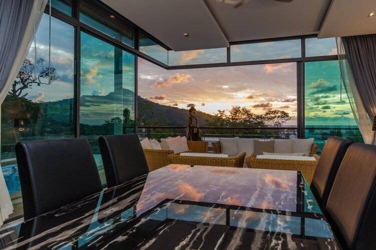 Baan Chom View Kamala