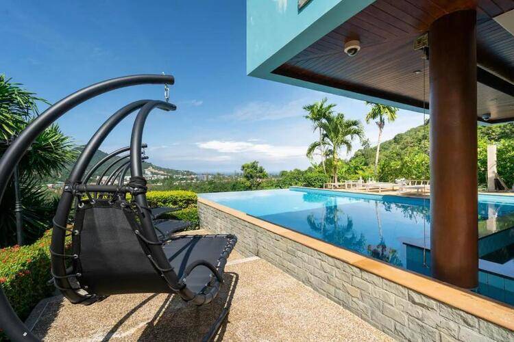Baan Chom View Kamala