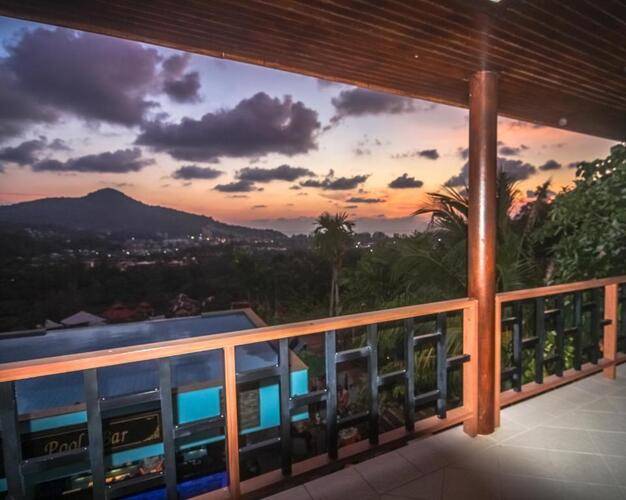 Baan Chom View Kamala