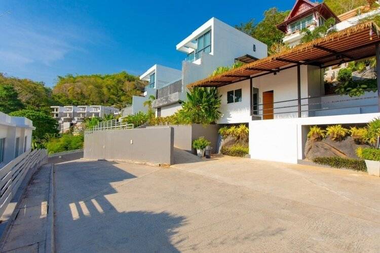 Baan Saint Tropez Villas Kata Beach