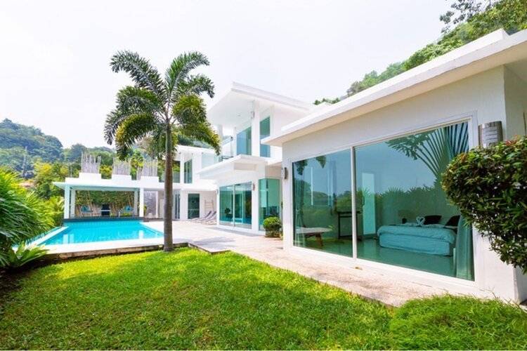 Baan Saint Tropez Villas Kata Beach