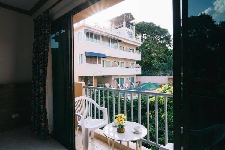 Kata Sun Beach Inn