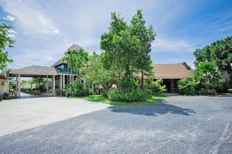 Yipmunta Pool Villa