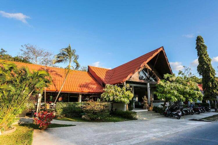 Naiharn Beach Resort