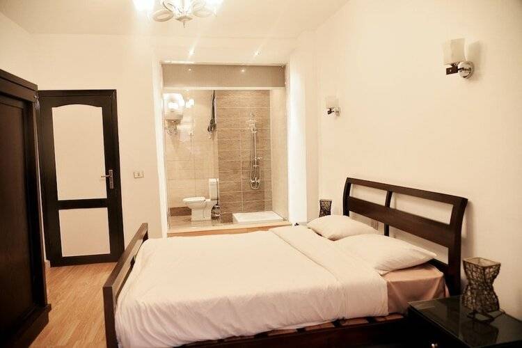 Carlton Luxury Resort