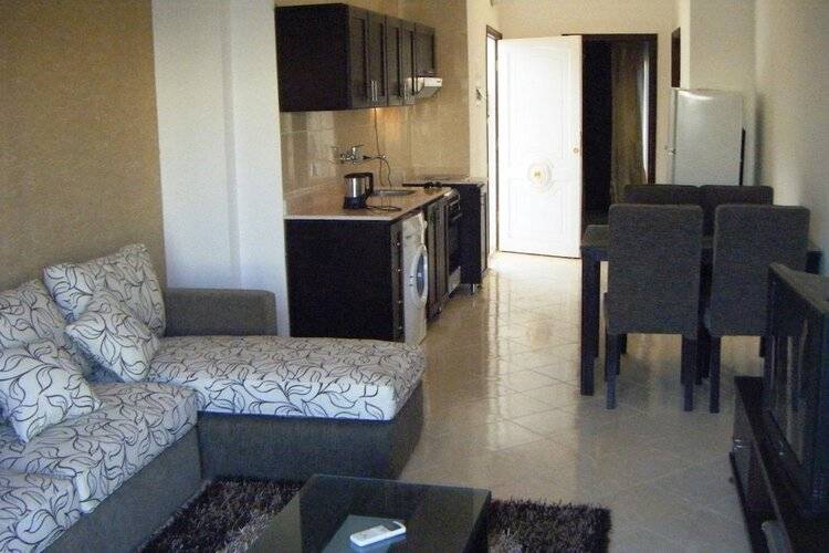 Carlton Luxury Resort