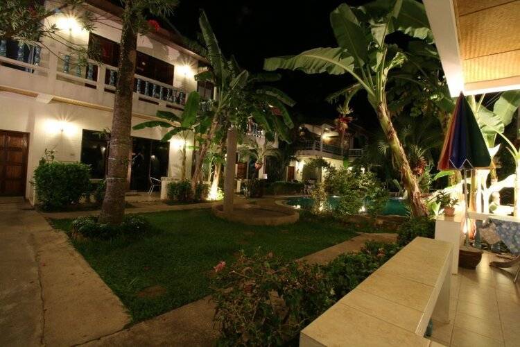 Ya Nui Resort