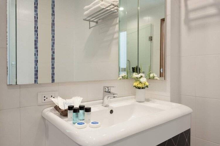 Capital O806 Sira Grande Hotel and Spa