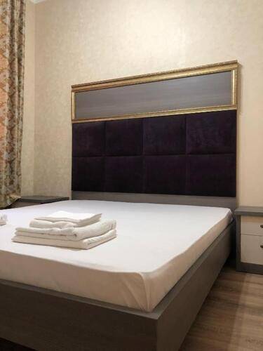 Rich Hotel