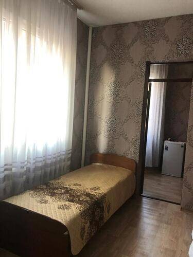 Rich Hotel
