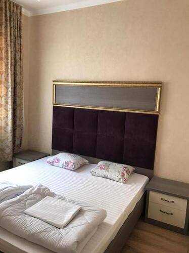 Rich Hotel
