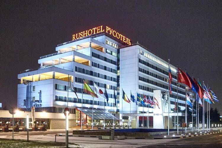 Rushotel