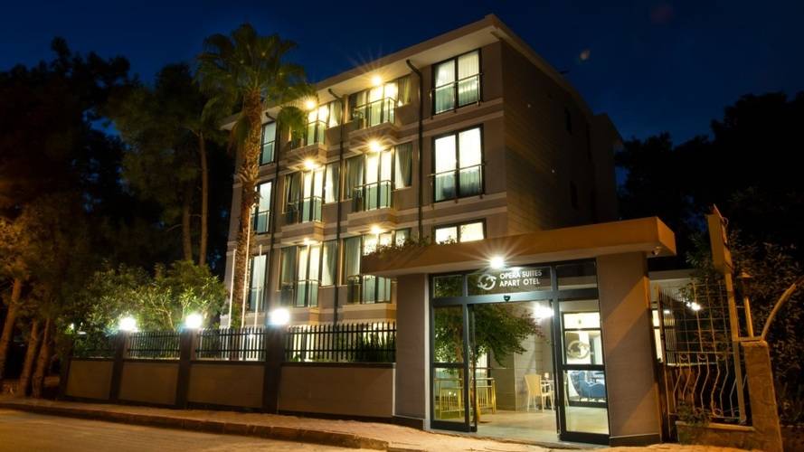 Opera Suites Apart Hotel