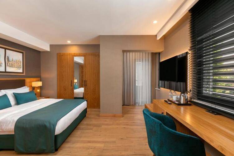 Pukka Boutique Hotel